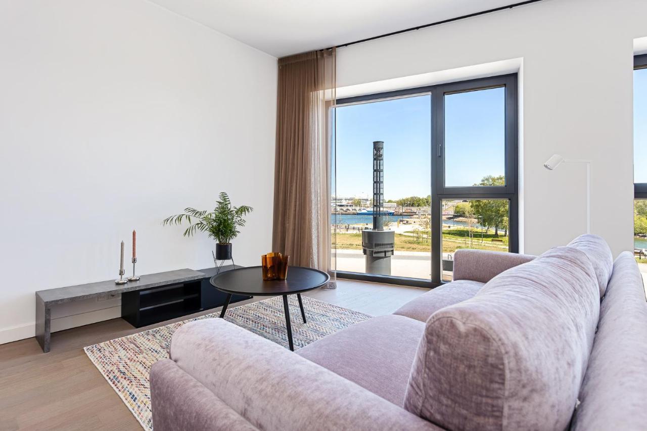 Sea View Family Apt In Unique Kalaranna District タリン エクステリア 写真